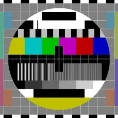 Brak sygnału telewizji naziemnej dzisiaj. Widoczny ekran testowy z kolorowymi pasami i wzorami.