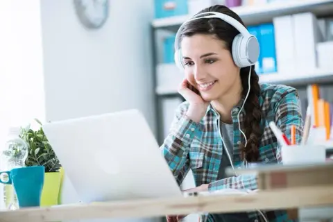 Jak otworzyć napisy w Windows Media Player i cieszyć się filmami