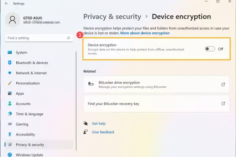 Ustawienia prywatności i zabezpieczeń w Windows 11, gdzie można włączyć szyfrowanie dysku BitLocker.