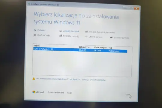 Instalator Windows 11 wyświetla komunikat: nie można zainstalować systemu Windows na tym dysku. Dysk 0 Partycja 1 jest podstawowy.